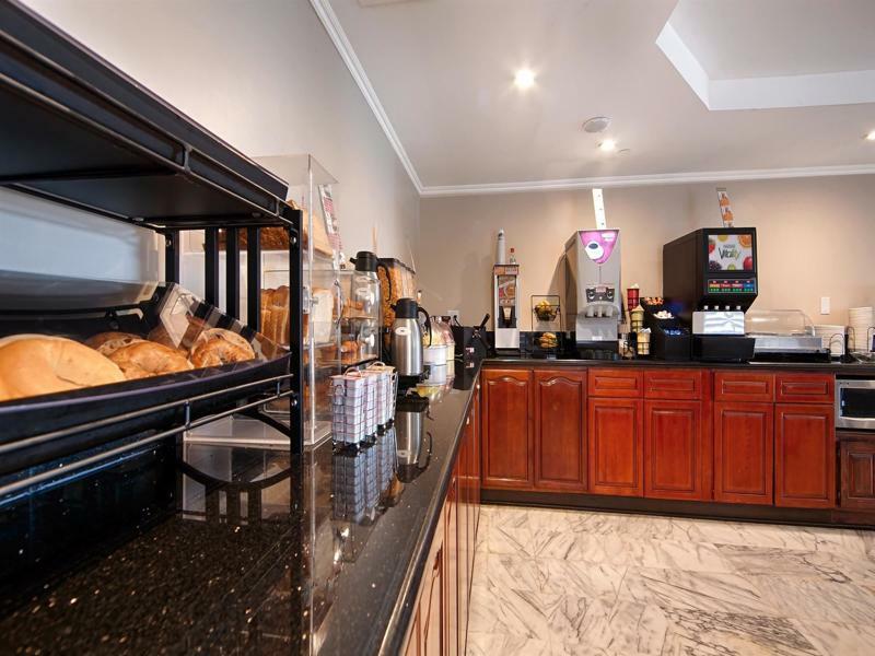 Best Western Pasadena Royale Inn & Suites Eksteriør billede